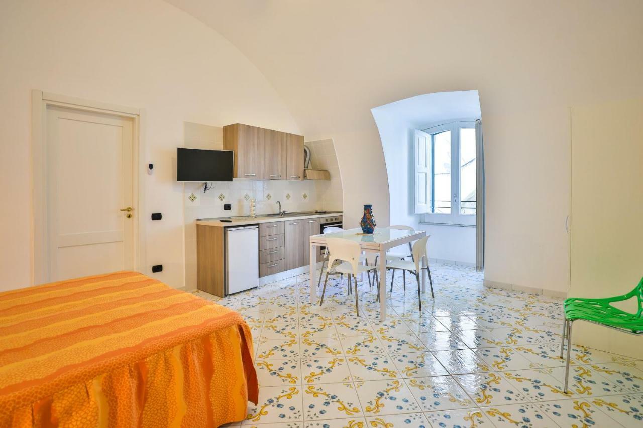 Della Monica Rooms Vietri Extérieur photo