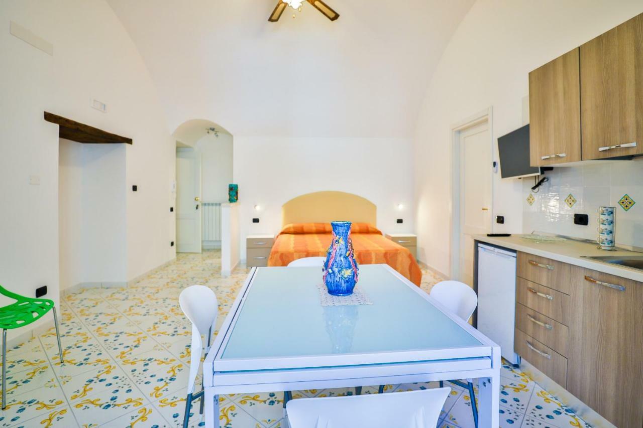 Della Monica Rooms Vietri Extérieur photo