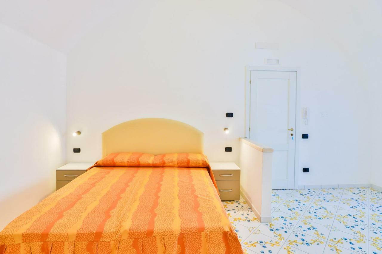 Della Monica Rooms Vietri Extérieur photo