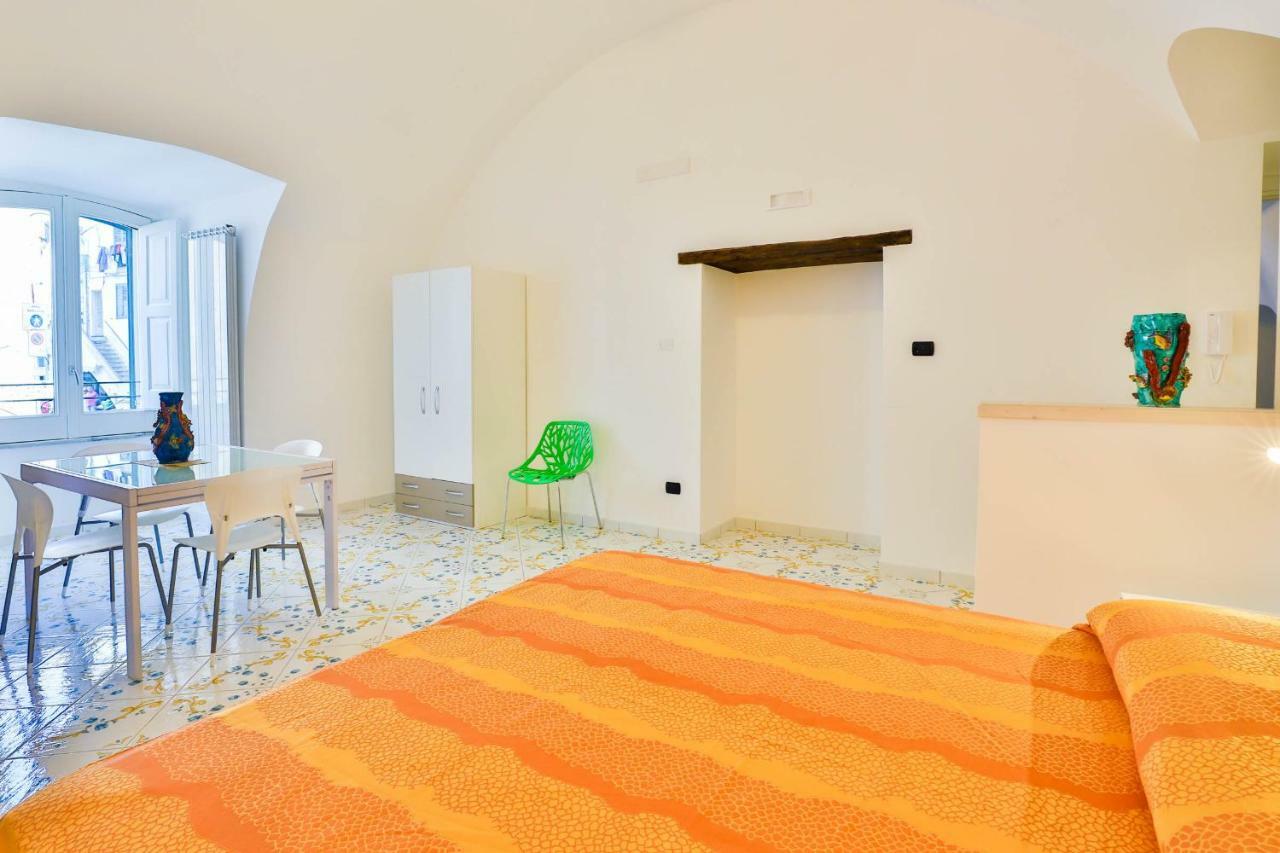 Della Monica Rooms Vietri Extérieur photo